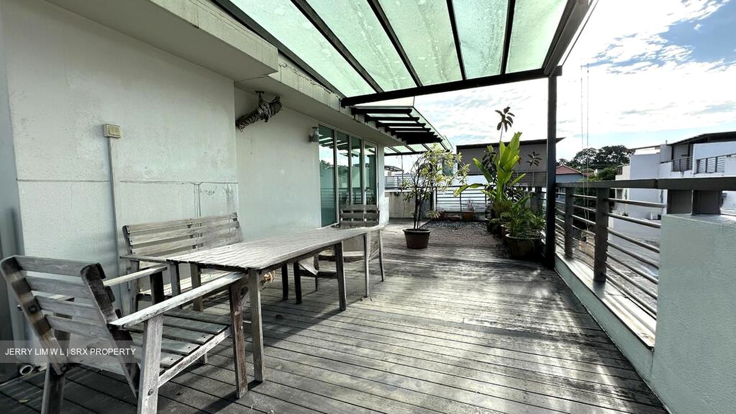 Este Villa (D28), Terrace #454540261